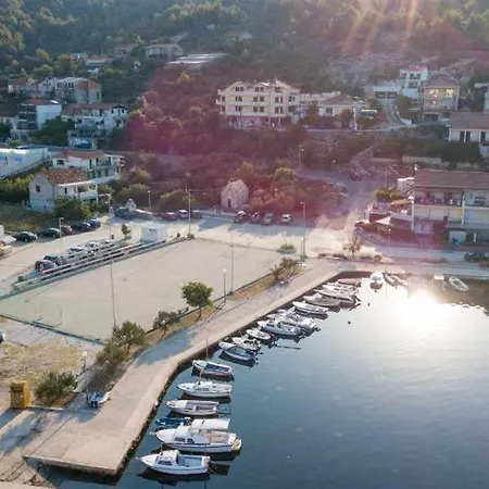 Apartment Sea View Sunrise & Blue Lagoon Rent A Boat
