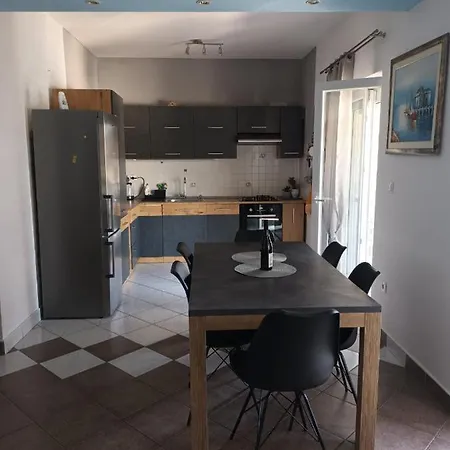 Sea View Sunrise & Blue Lagoon Rent A Boat Apartment
