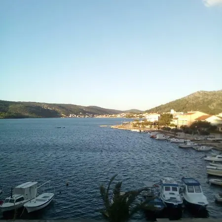 Sea View Sunrise Poljica & Blue Lagoon Rent A Boat Apartment Poljica (Trogir)