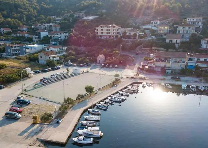 Apartman Sea View Sunrise & Blue Lagoon Rent A Boat