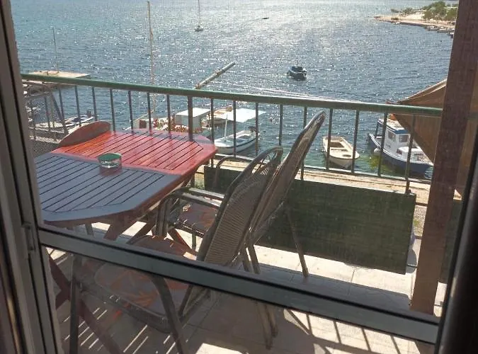 Apartman Sea View Sunrise & Blue Lagoon Rent A Boat