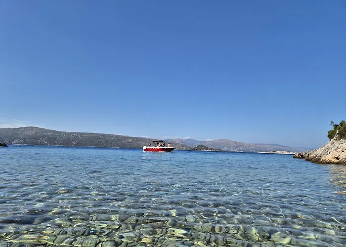 Sea View Sunrise & Blue Lagoon Rent A Boat Apartman Poljica (Trogir)