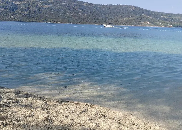 Sea View Sunrise & Blue Lagoon Rent A Boat Apartman