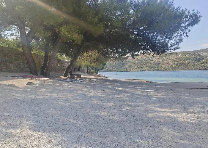 Sea View Sunrise & Blue Lagoon Rent A Boat Apartman
