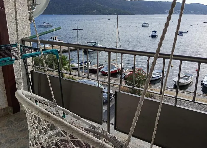 Sea View Sunrise & Blue Lagoon Rent A Boat Poljica (Trogir)